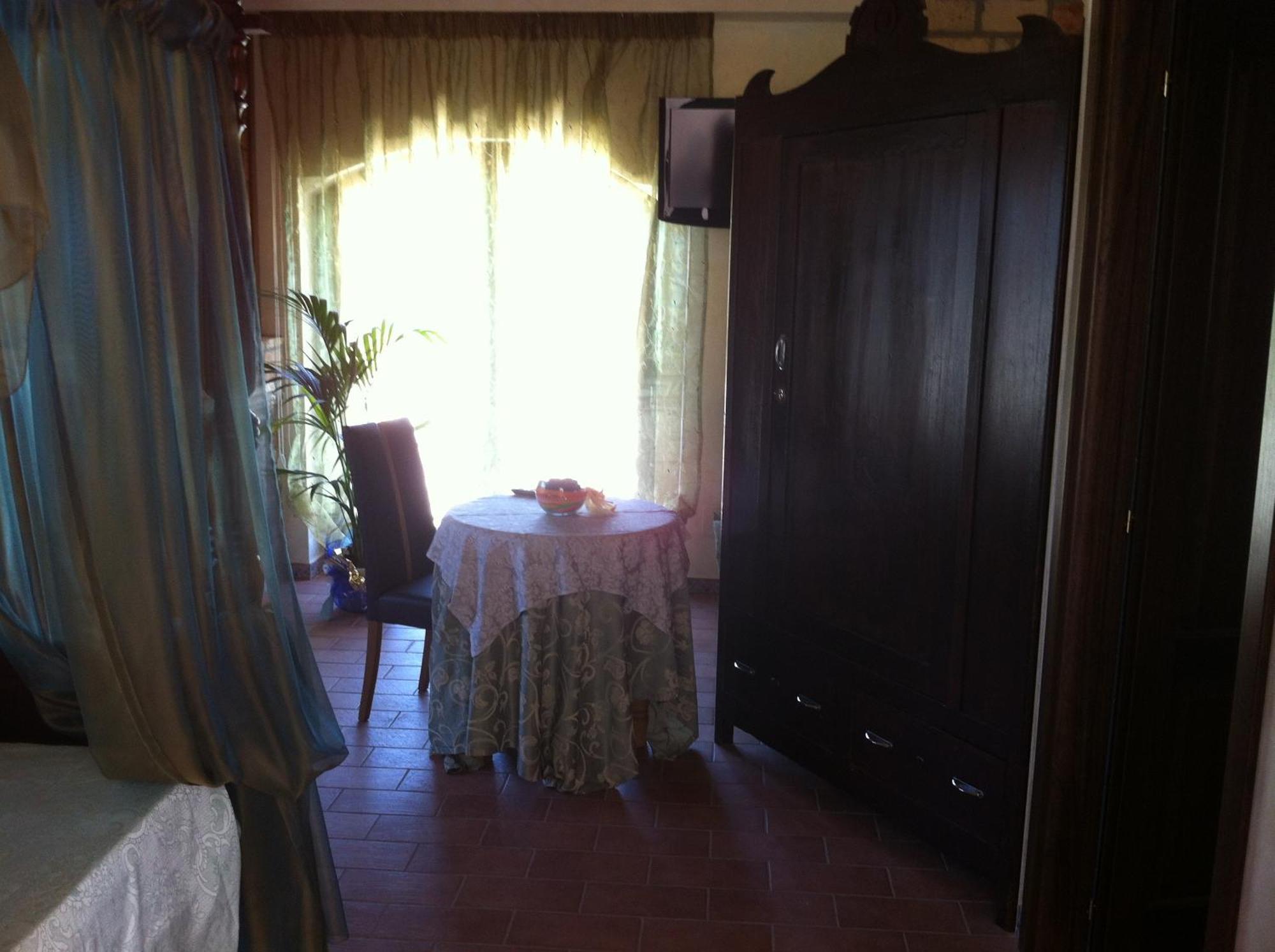 Hotel Il Feudo Dei Pierleoni Celano Kamer foto