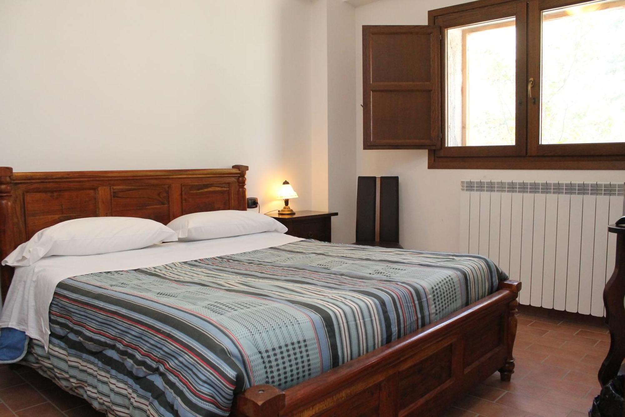 Hotel Il Feudo Dei Pierleoni Celano Buitenkant foto