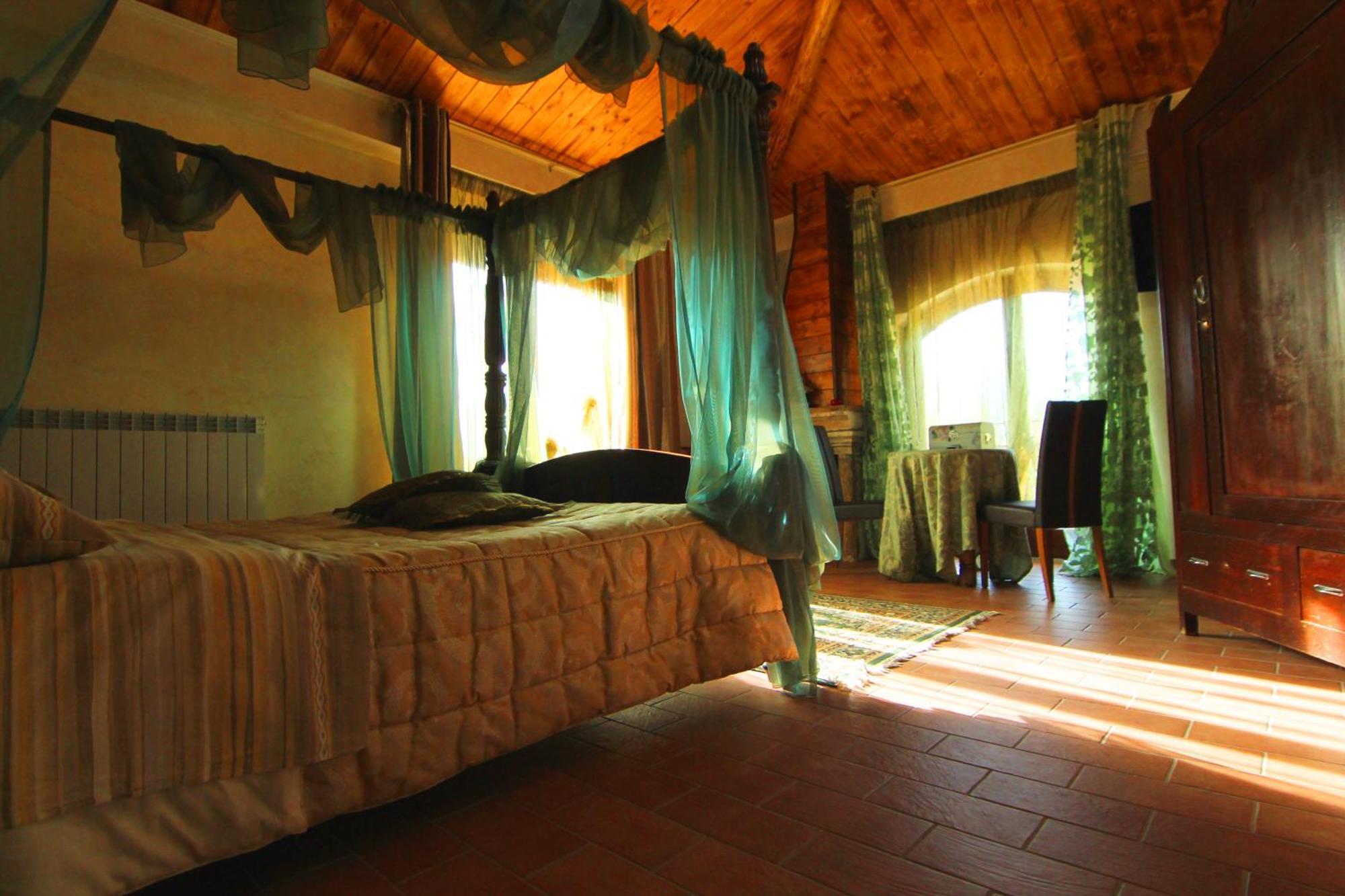 Hotel Il Feudo Dei Pierleoni Celano Buitenkant foto